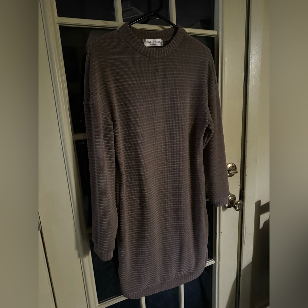 Long-Sleeve Ribbed Knit Dress in Taupe
